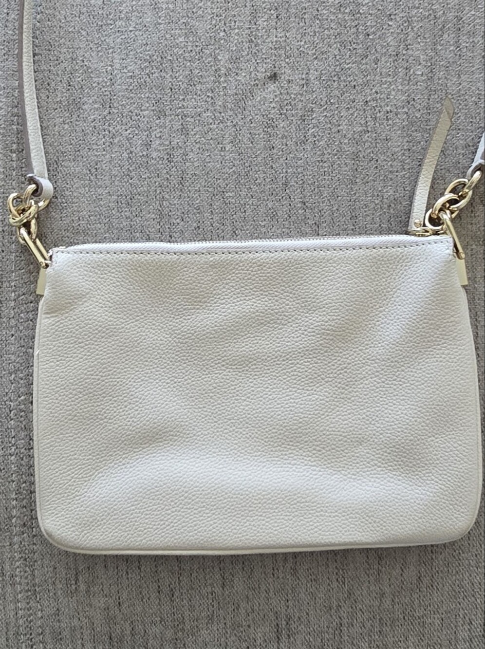 Kate Spade Cream Pebbled Leather Shoulder Bag Gold Chain Crossbody